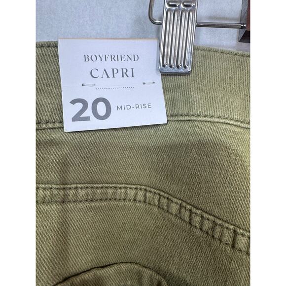 Lane Bryant Boyfriend Capri Mid-Rise Green Pants Stretch Comfort Size 20 New - Picture 5 of 5